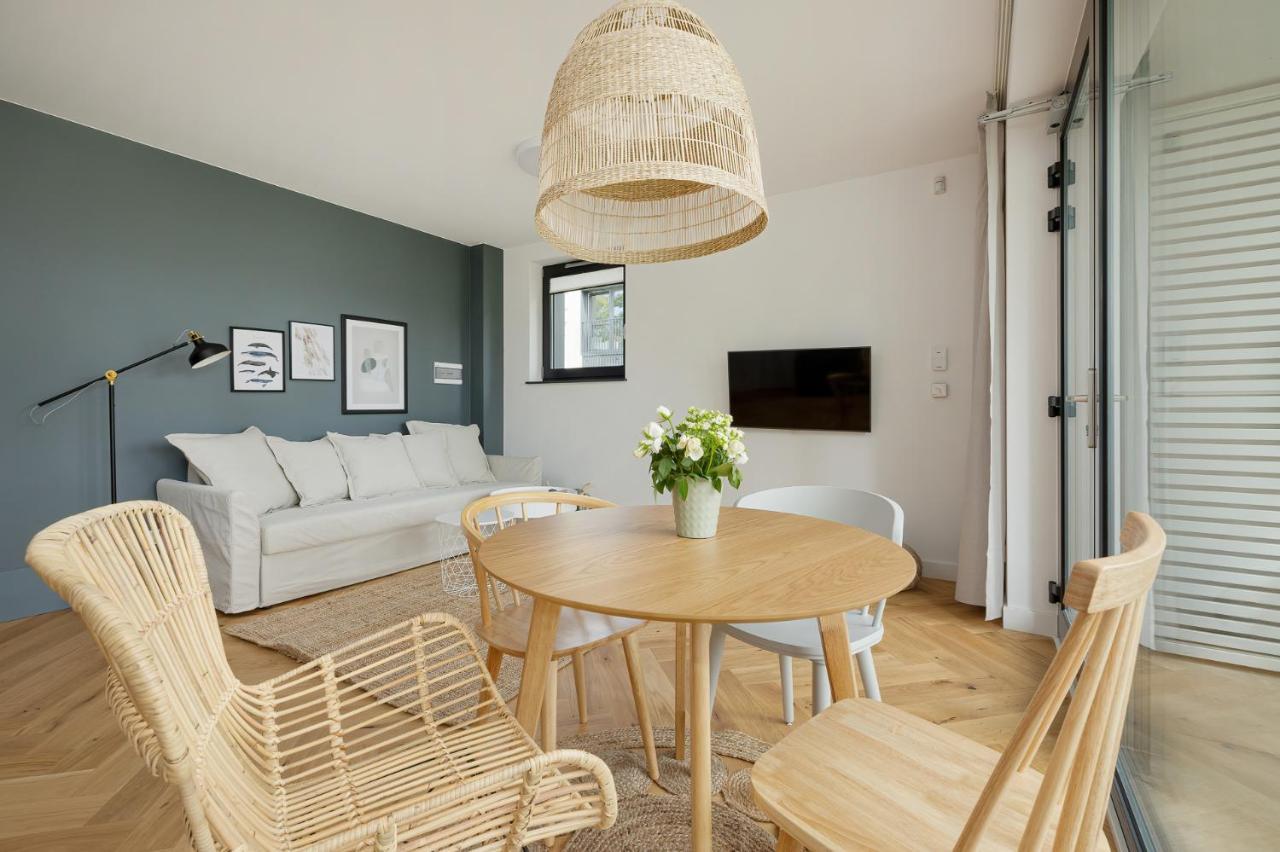 Lovesea Apartments Rewal Buitenkant foto