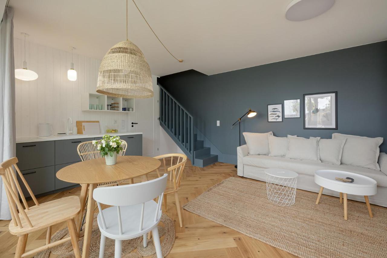 Lovesea Apartments Rewal Buitenkant foto