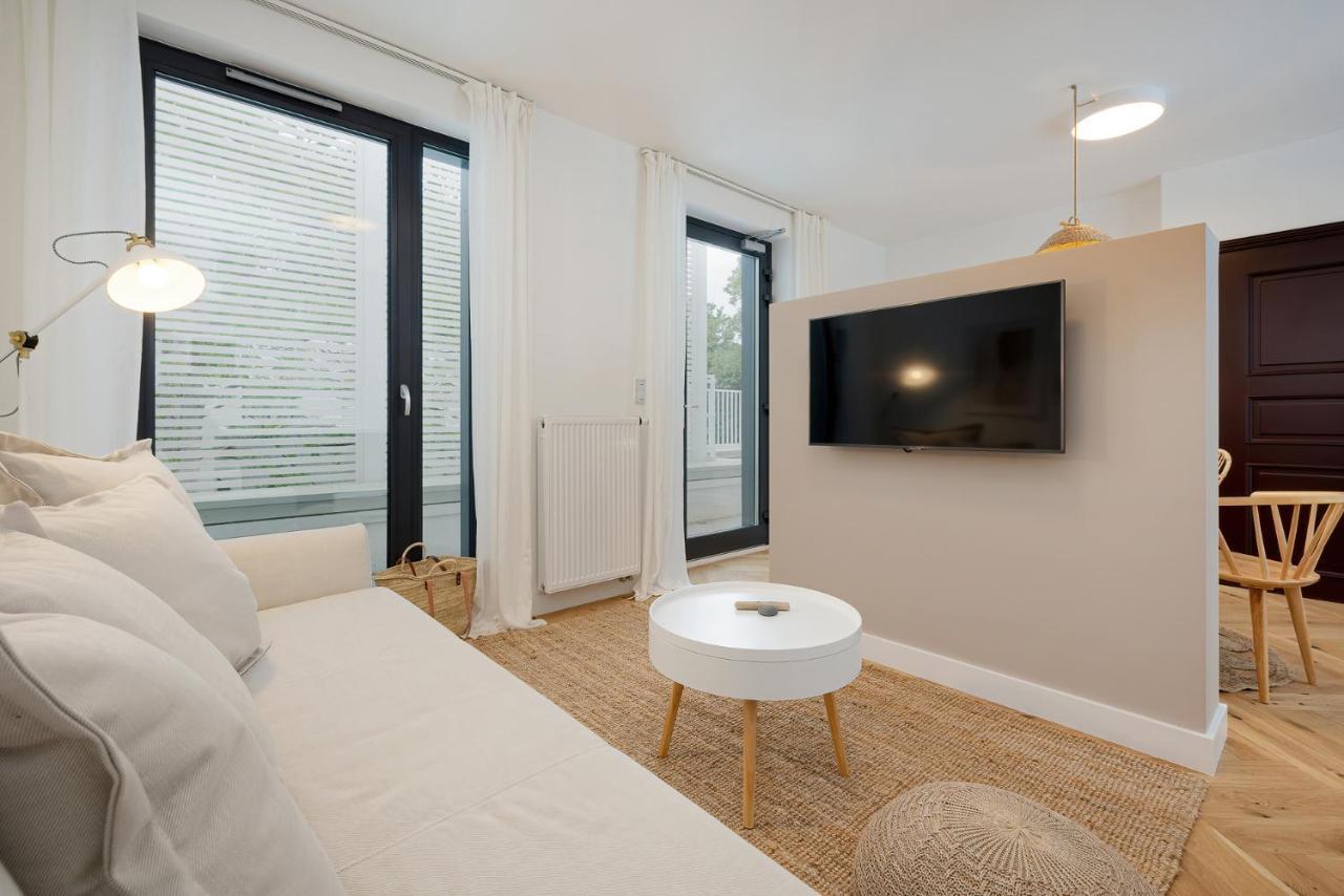 Lovesea Apartments Rewal Buitenkant foto